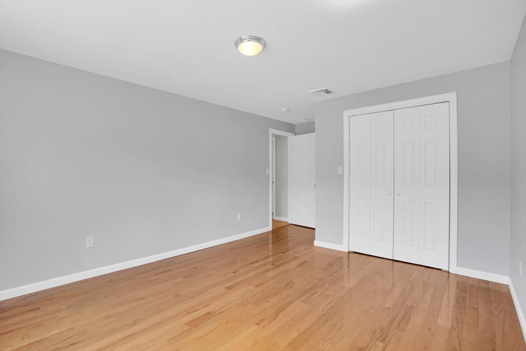Single Family Residence at 990 Frank Smith Rd, Longmeadow MA 01106, Longmeadow, photo 25 of 42