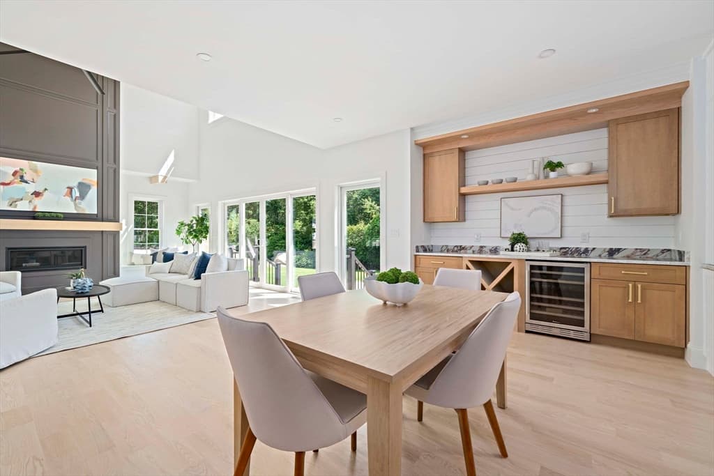 Single Family Residence at 9 Cervelli Farm Dr, Hanover MA 02339, Hanover, photo 13 of 36