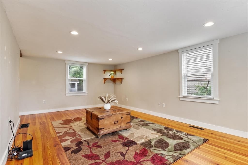5 Mill St, Pepperell MA 01463 photo 12