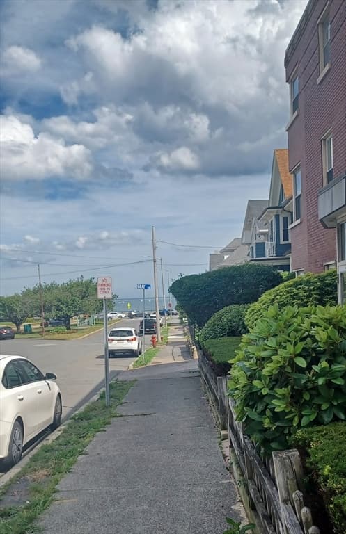 Condominium at 30 Ocean St # 4, Lynn MA 01902, photo 2 of 18