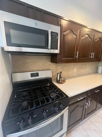 Condominium at 30 Ocean St # 4, Lynn MA 01902, photo 6 of 18