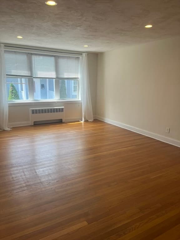 Condominium at 30 Ocean St # 4, Lynn MA 01902, photo 5 of 18