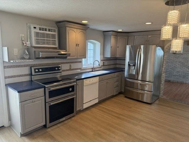 Single Family Residence at 93 Golf Ave, Methuen MA 01844, Methuen, photo 8 of 23