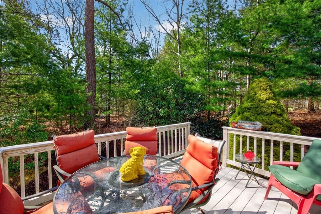 Single Family Residence at 7 Madison Reach, Plymouth MA 02360, photo 4 of 41
