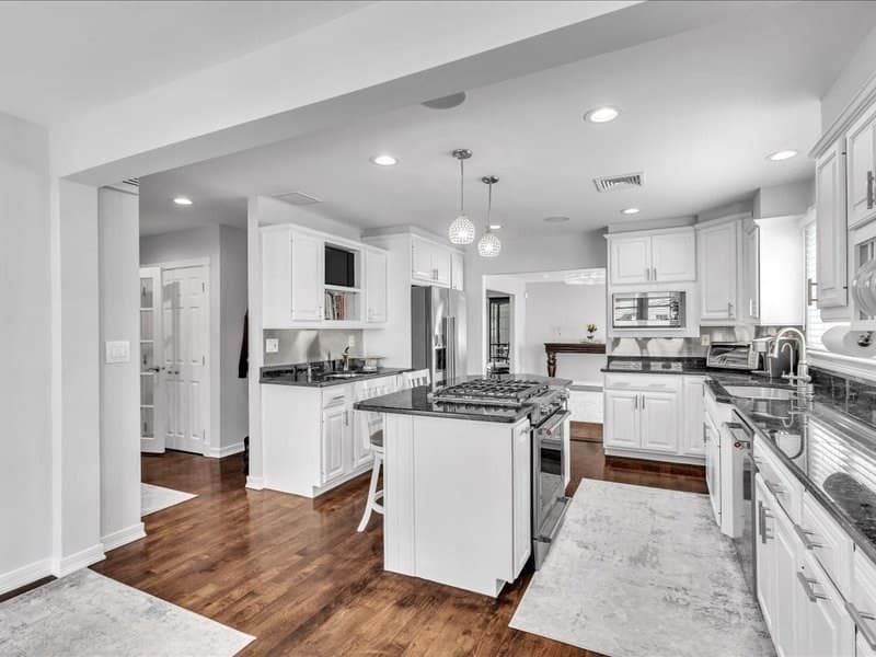 6 Strathmore Rd, Dartmouth MA 02747 photo 22