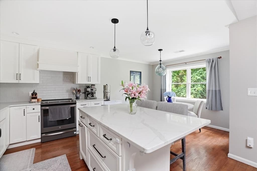 1905 Hockley Dr # 1905, Hingham MA 02043 photo 6