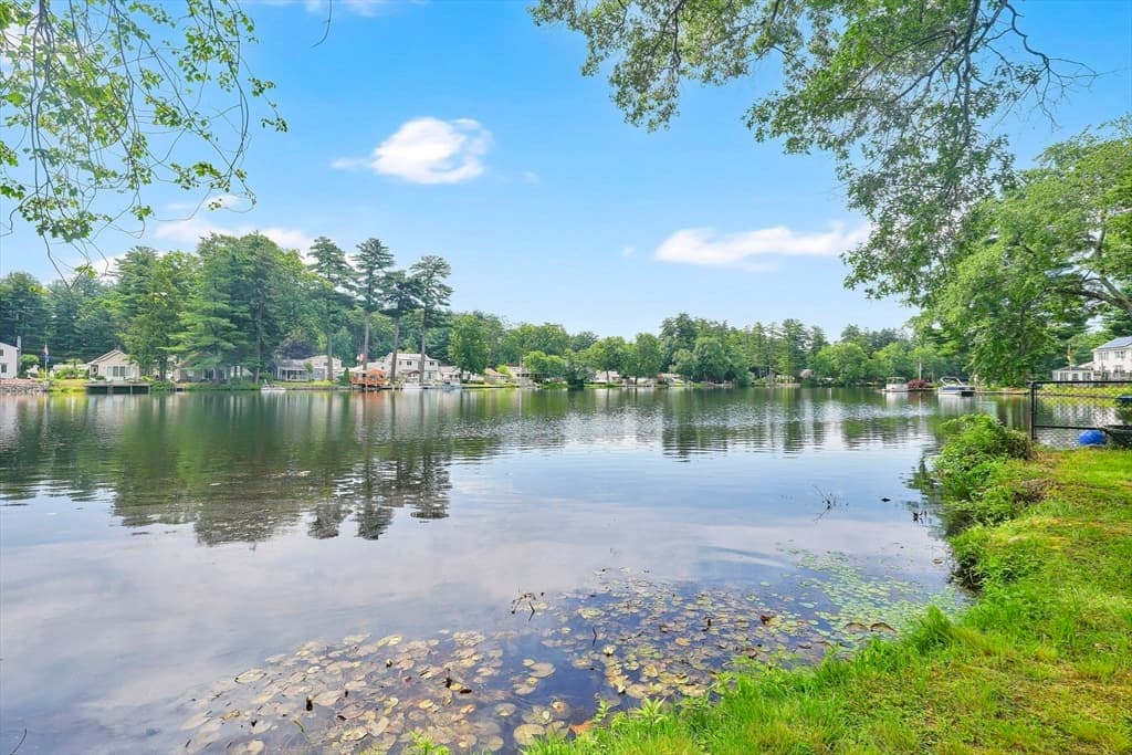 42 Wheeler Dr, Enfield CT 06082 photo 33