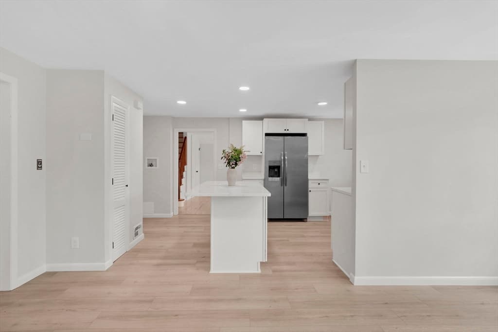 42 Wheeler Dr, Enfield CT 06082 photo 11