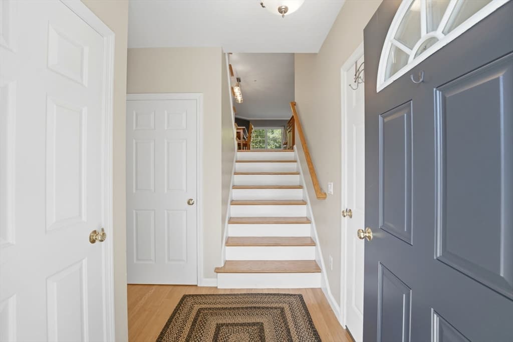 Condominium at 23 Azalea Ln # 23, Grafton MA 01519, Grafton, photo 13 of 41
