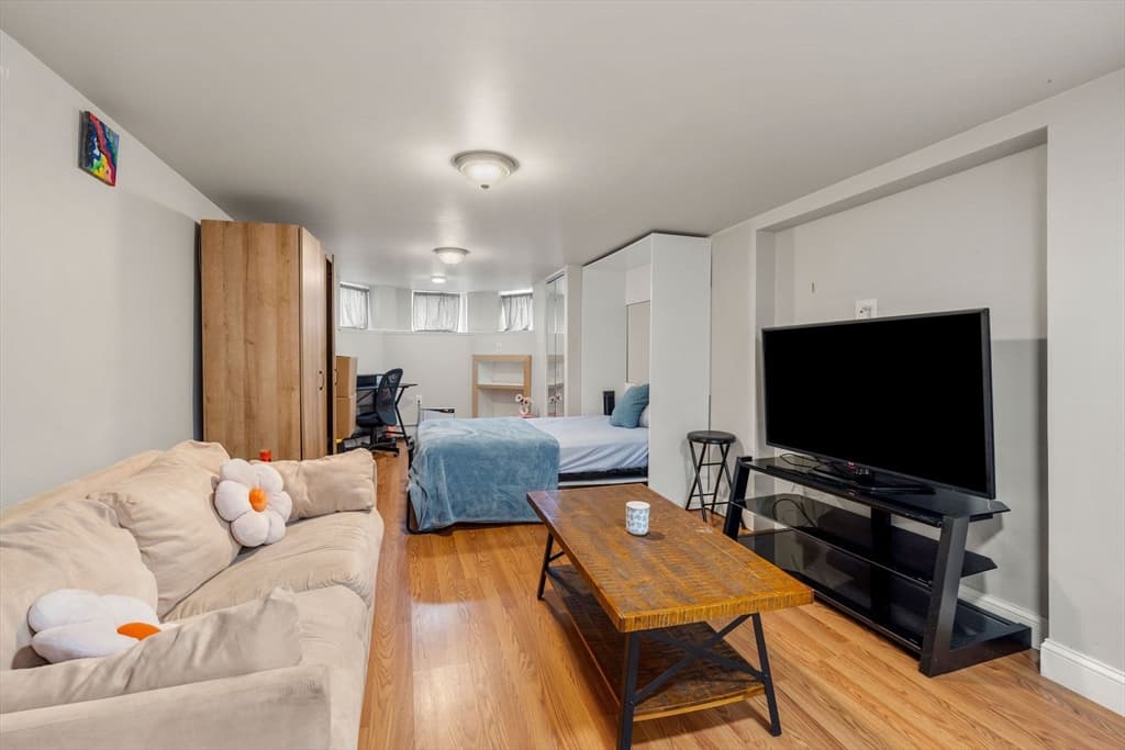 Single Family Residence at 16 Perrin St, Boston MA 02119, Boston, photo 24 of 37