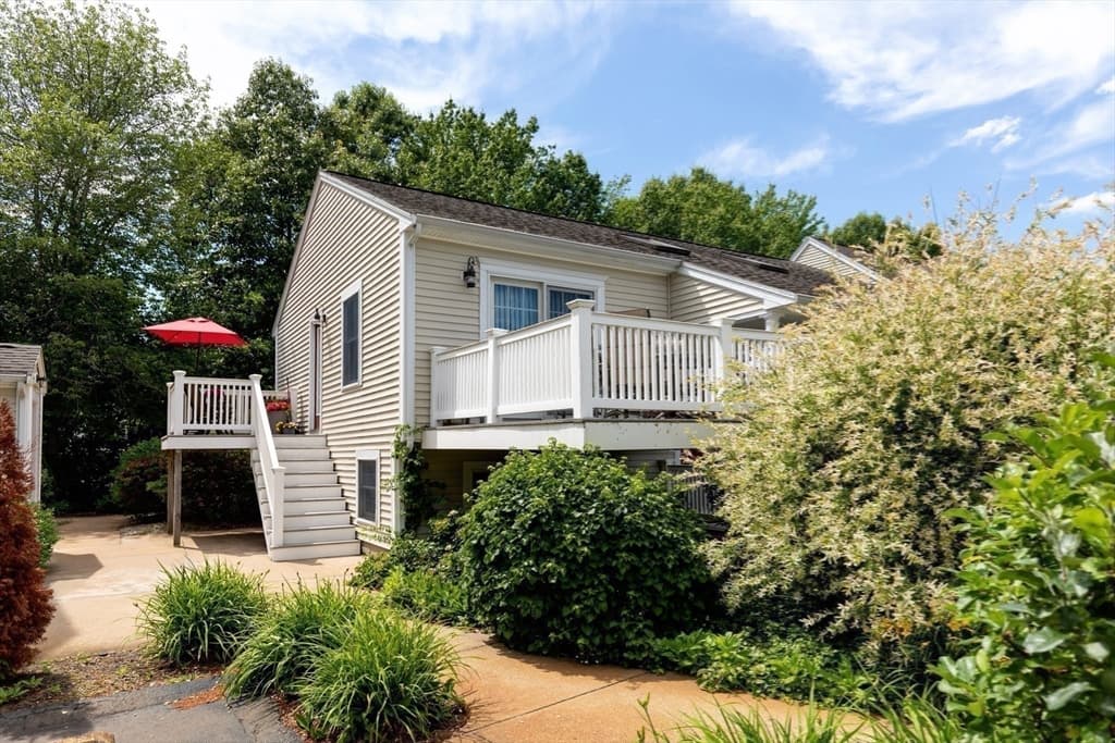 Condominium at 235 Carver Rd # 3, Plymouth MA 02360, Plymouth, photo 2 of 32