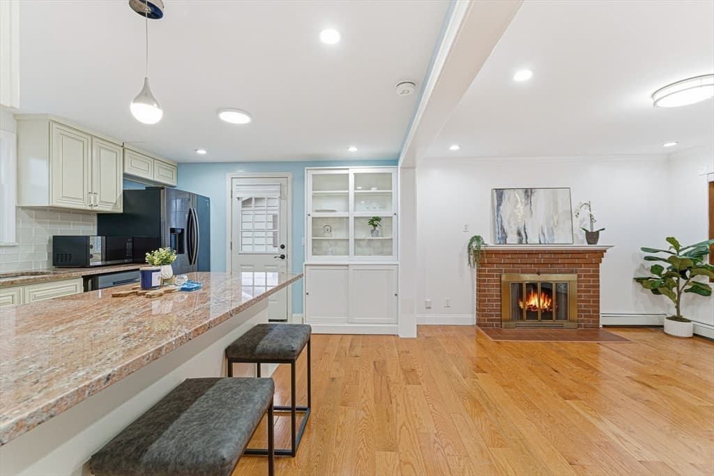 Single Family Residence at 63 Dickerman Lane, Braintree MA 02184, photo 12 of 34