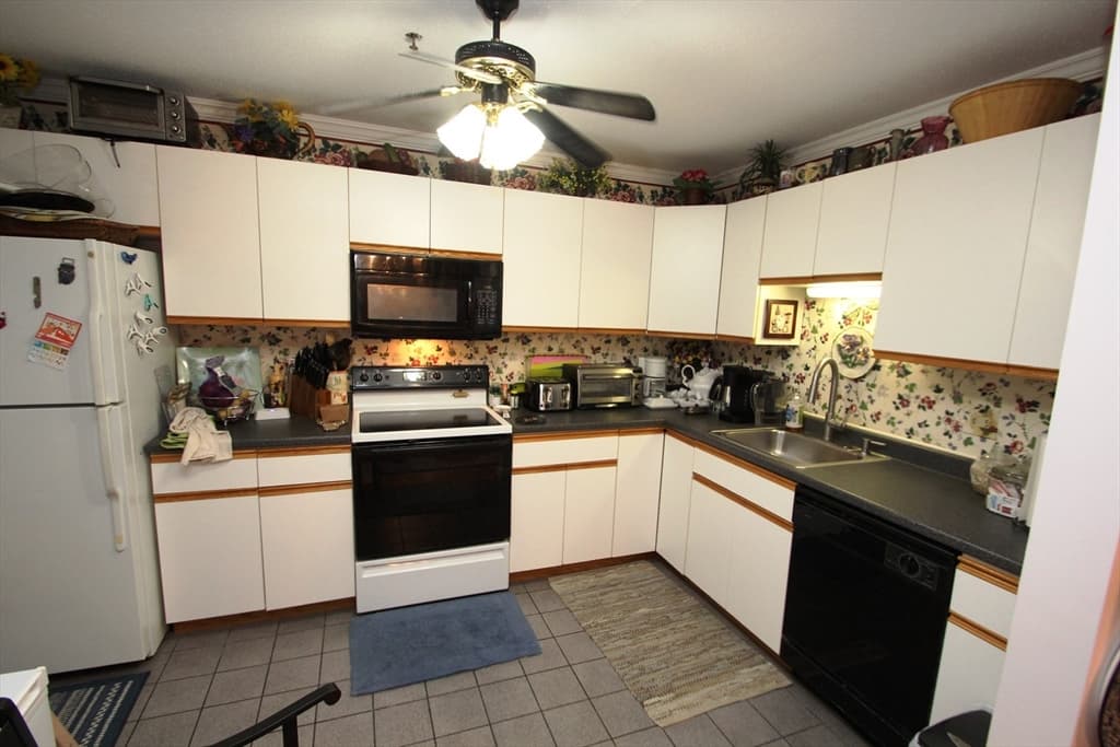 13 Dallas Dr. # 310, Dracut MA 01826 photo 10