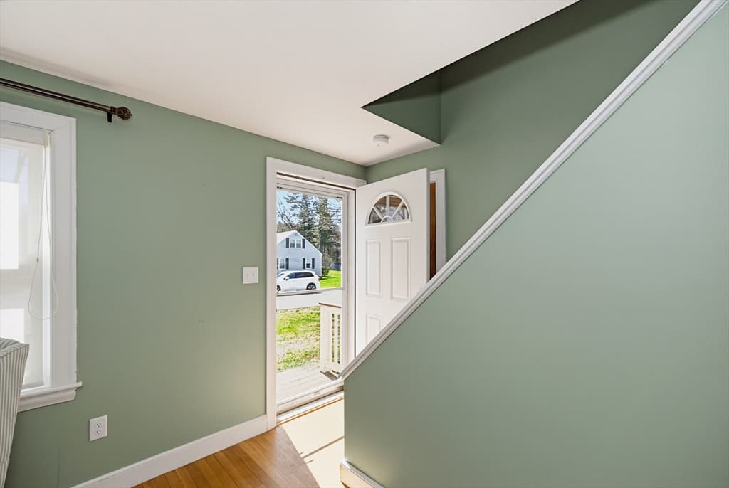 10 Tercentennial Dr, Billerica MA 01821 photo 6