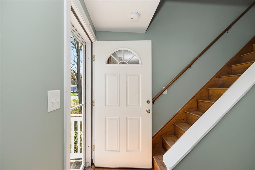 10 Tercentennial Dr, Billerica MA 01821 photo 7