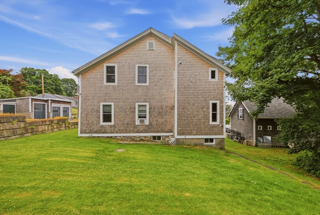 Single Family Residence at 22 South Avenue, Tiverton RI 02878, Tiverton, photo 7 of 42