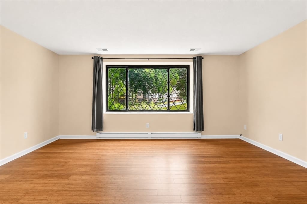 14 Royal Lake Drive # 1, Braintree MA 02184 photo 5