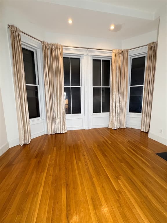 Condominium at 328 Dartmouth St # 8, Boston MA 02116, Boston, photo 10 of 25