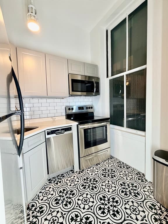 Condominium at 328 Dartmouth St # 8, Boston MA 02116, Boston, photo 11 of 25