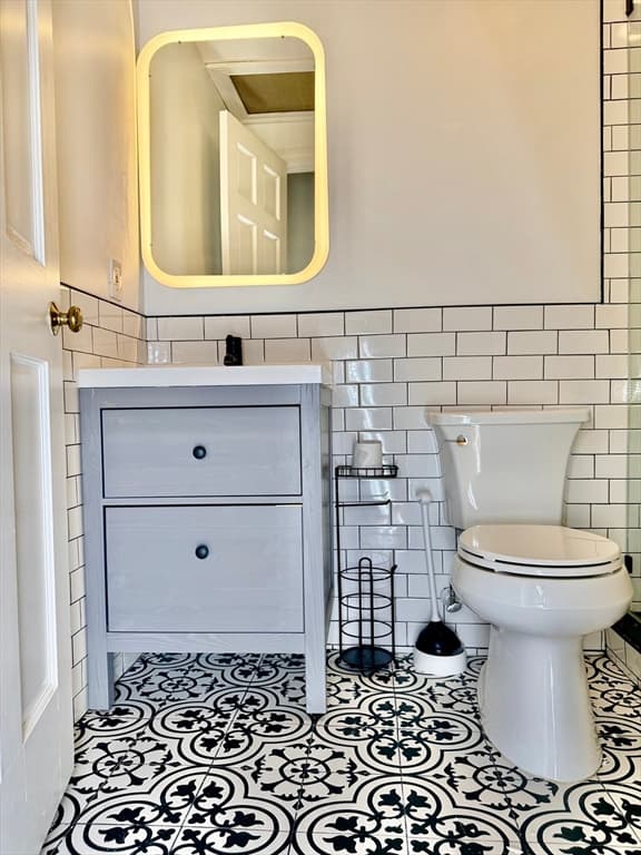 Condominium at 328 Dartmouth St # 8, Boston MA 02116, Boston, photo 19 of 25