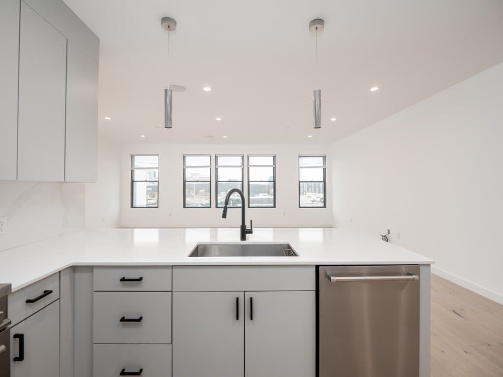 Condominium at 340 West 2nd Street # 9, Boston MA 02127, Boston, photo 5 of 36