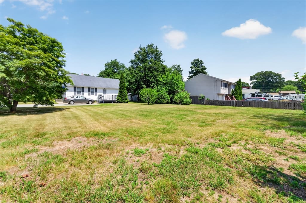 50 Lloyd Ave, Warwick RI 02889 photo 22