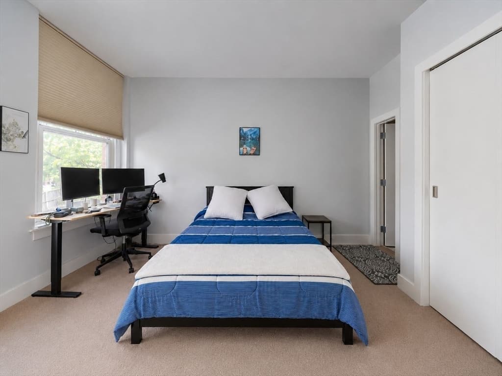 Condominium at 70 Lincoln St. # L212, Boston MA 02111, Boston, photo 12 of 28
