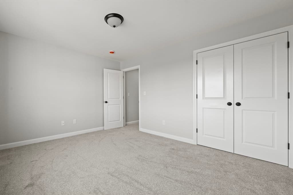 Single Family Residence at 7 4th Ave # 7, Haverhill MA 01830, photo 7 of 12