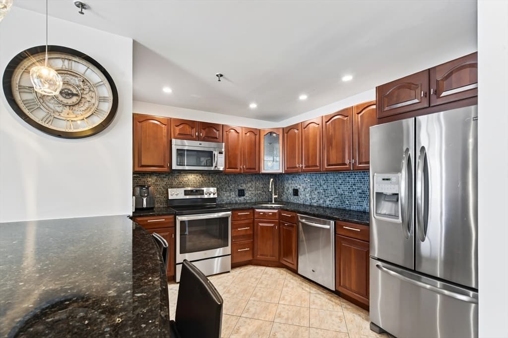 510 Revere Beach Blvd # 1205, Revere MA 02151 photo 11
