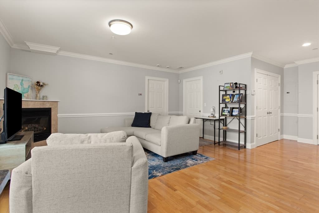 Condominium at 40 Hancock St # 10, Boston MA 02125, Boston, photo 3 of 14