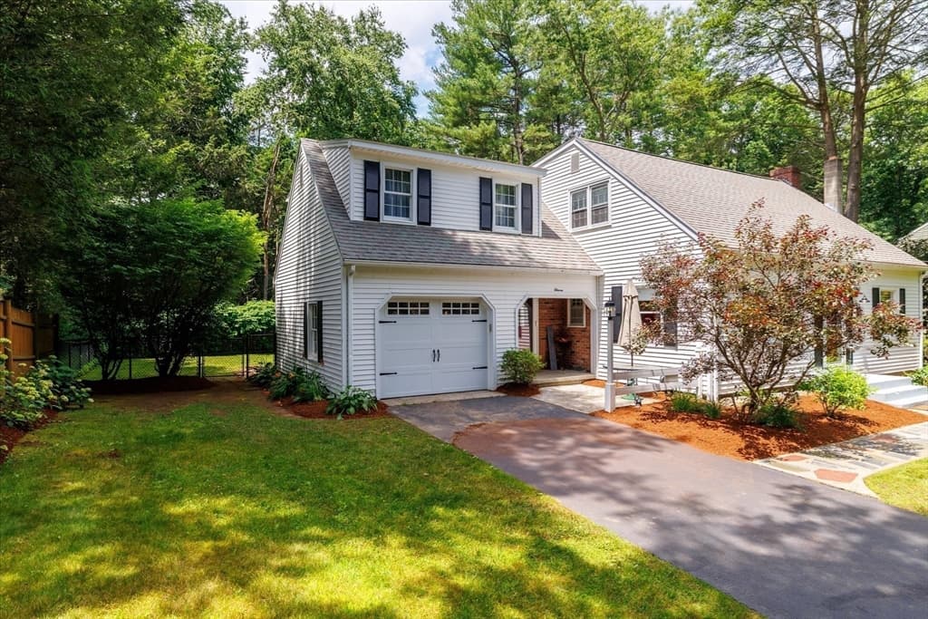 11 Foster St, Oxford MA 01540 photo 36