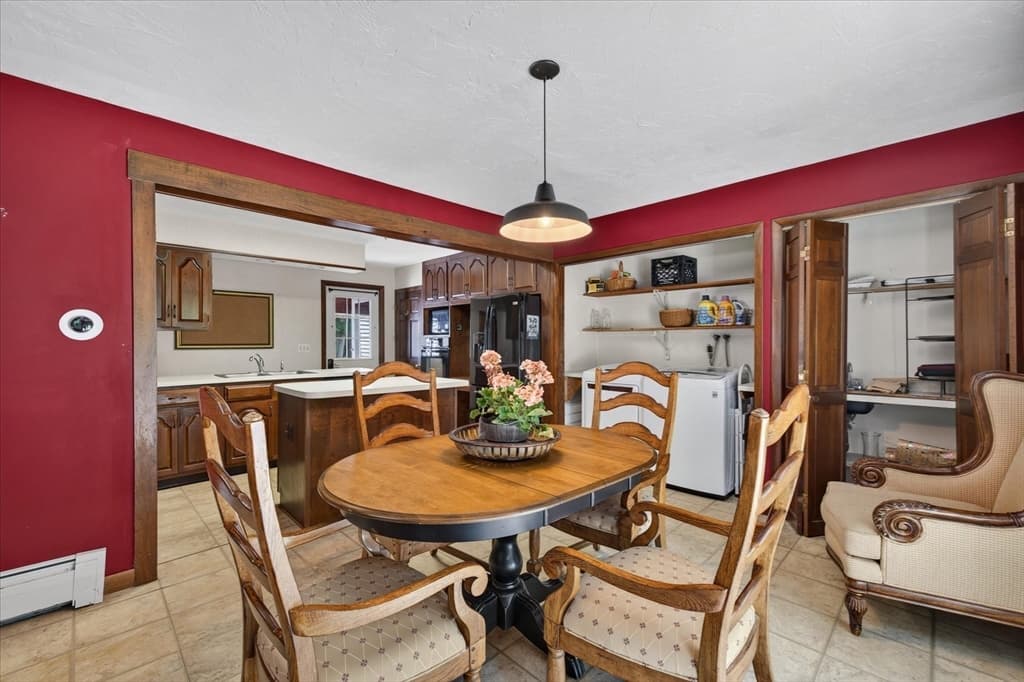 11 Foster St, Oxford MA 01540 photo 11