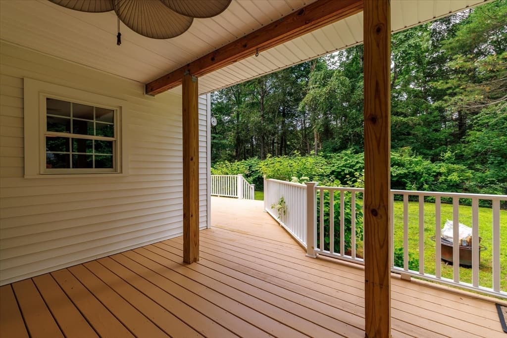 11 Foster St, Oxford MA 01540 photo 29