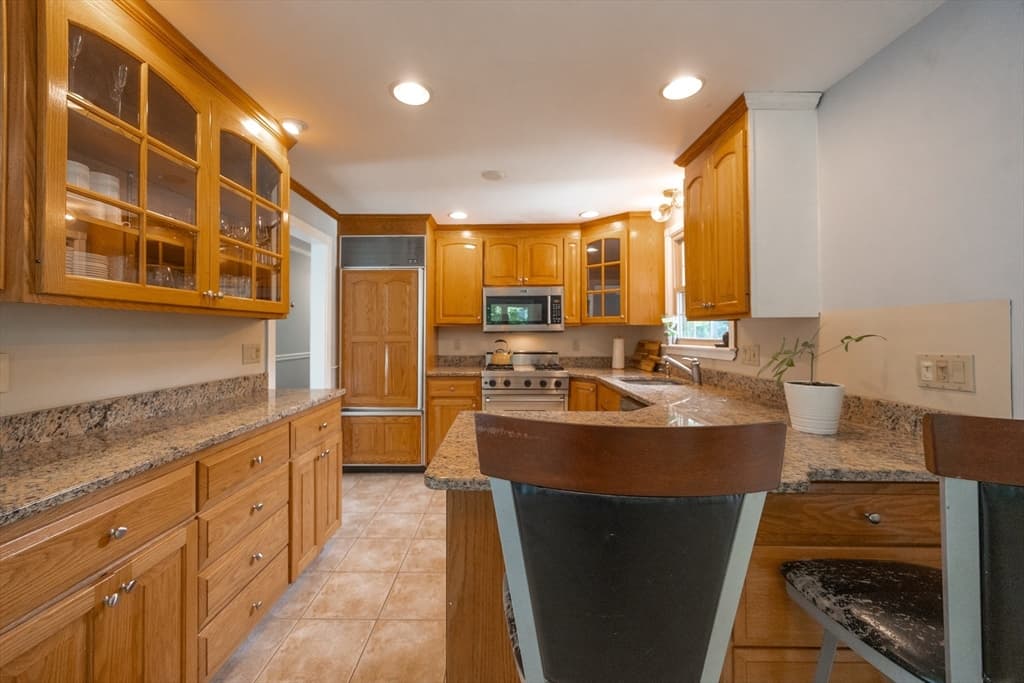 23 Lexington Ln, Millis MA 02054 photo 13