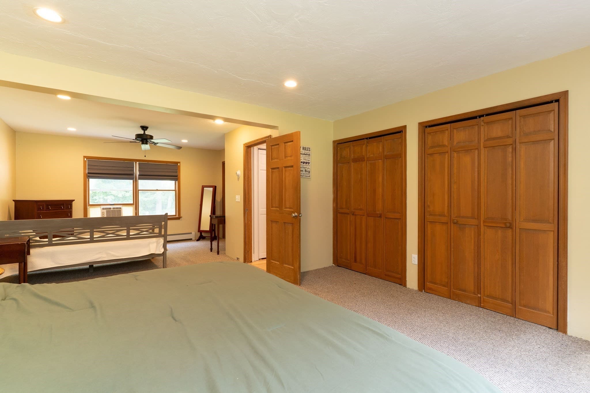 Single Family Residence at 1 Barefoot Ln, Brookfield MA 01506, Brookfield, photo 32 of 41