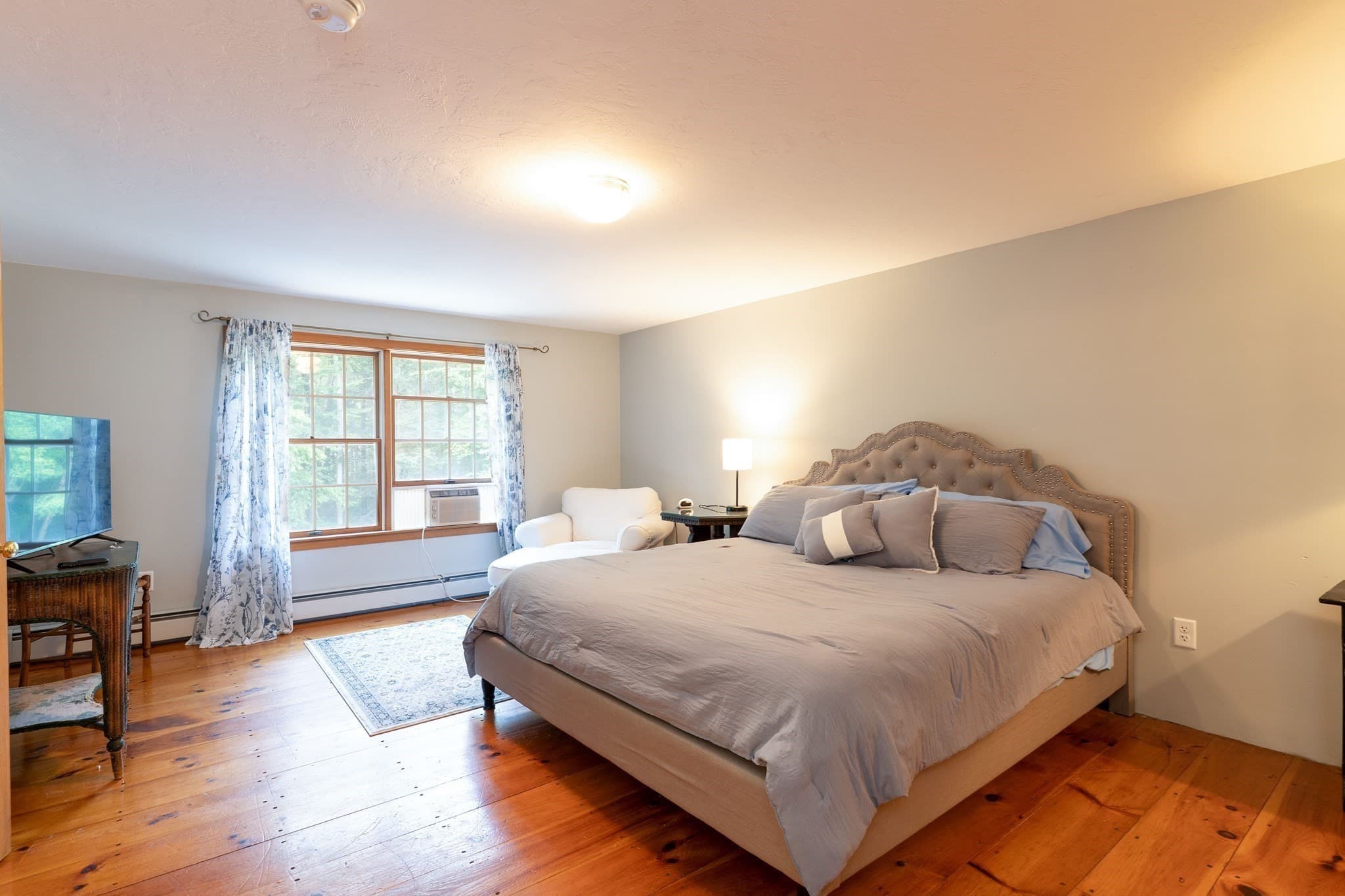 Single Family Residence at 1 Barefoot Ln, Brookfield MA 01506, Brookfield, photo 20 of 41