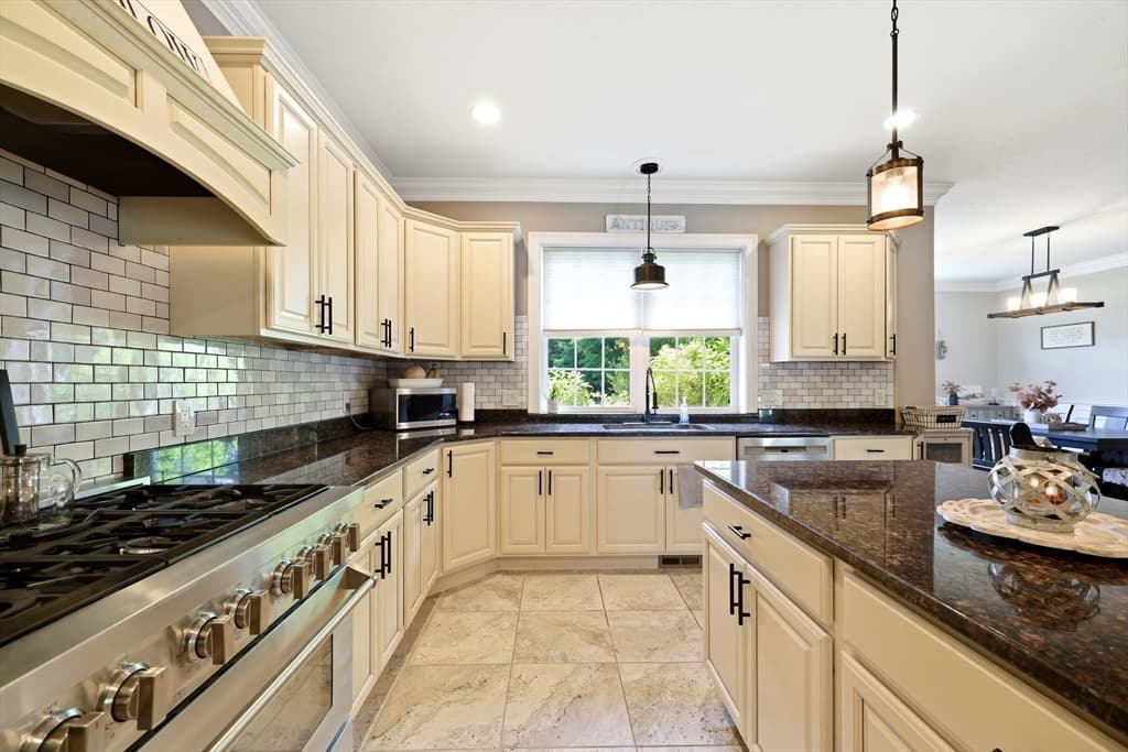 155 Parker Lane, Ludlow MA 01056 photo 11