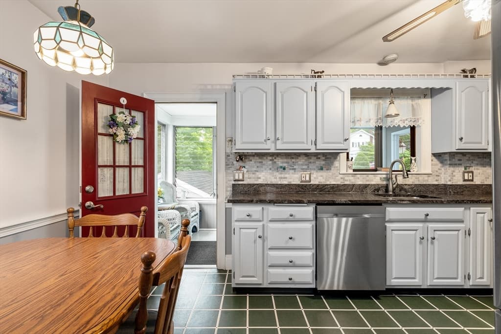 20 Rowe Street, Milton MA 02186 photo 11