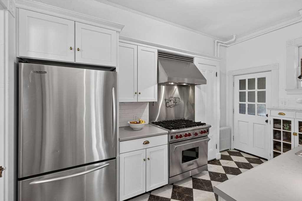 58 Summer St, Taunton MA 02780 photo 7