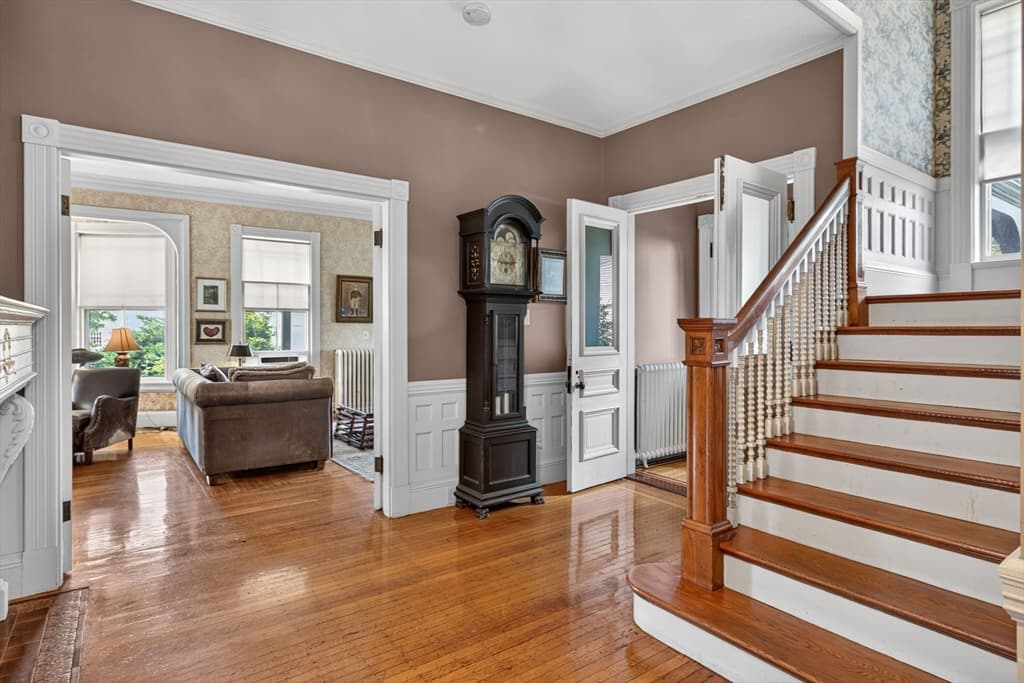 58 Summer St, Taunton MA 02780 photo 4