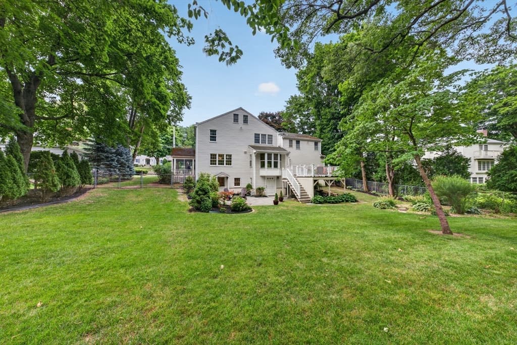 131 Prospect St, Wakefield MA 01880 photo 6