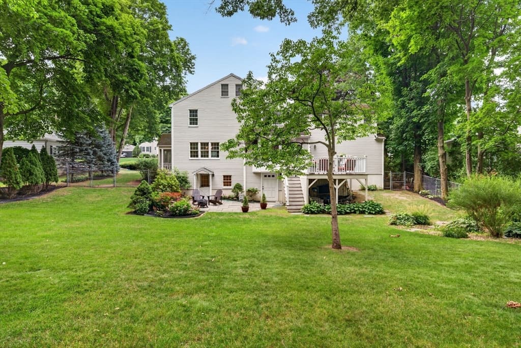 131 Prospect St, Wakefield MA 01880 photo 5