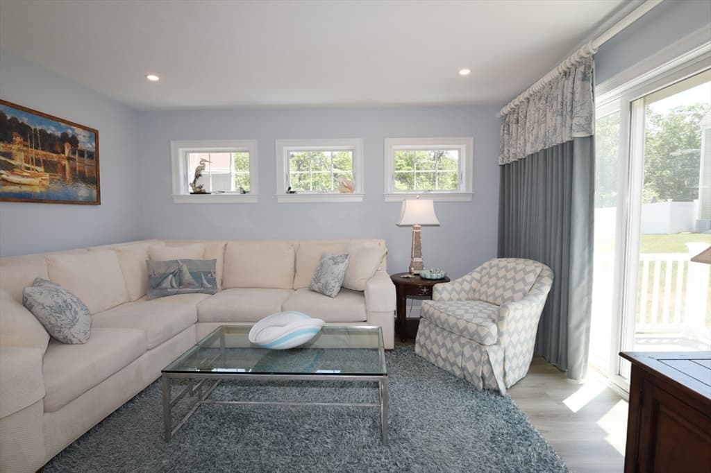 Condominium at 66 Drum Dr # 66, Plymouth MA 02360, Plymouth, photo 12 of 33