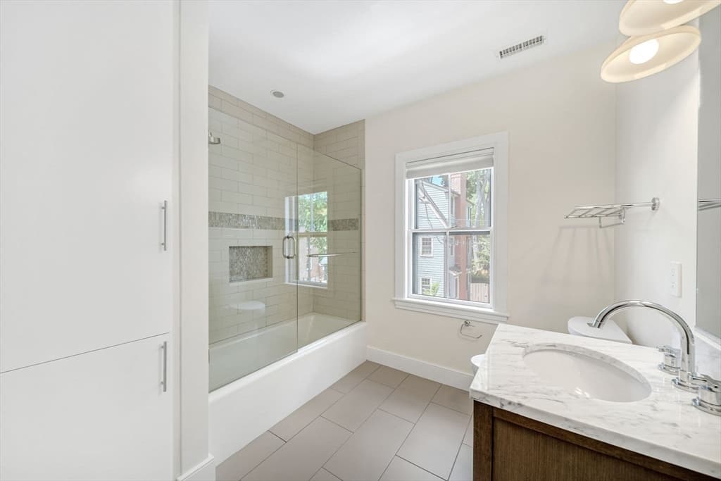 2 Kenway St, Cambridge MA 02138 photo 22