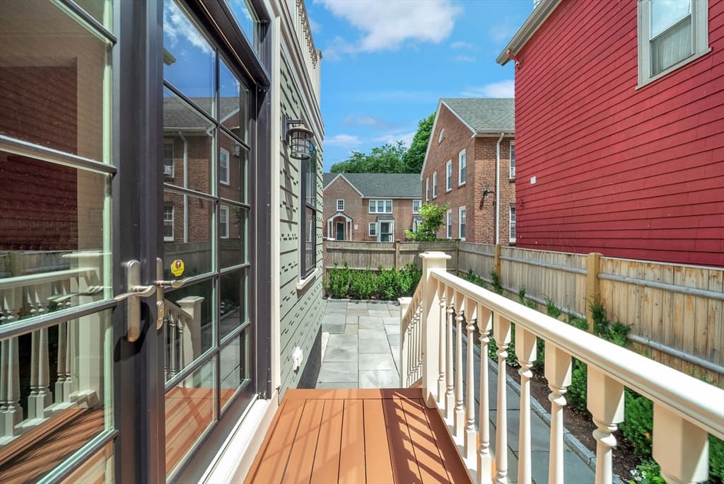 2 Kenway St, Cambridge MA 02138 photo 36