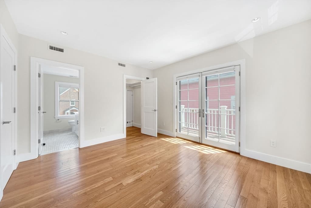 2 Kenway St, Cambridge MA 02138 photo 14