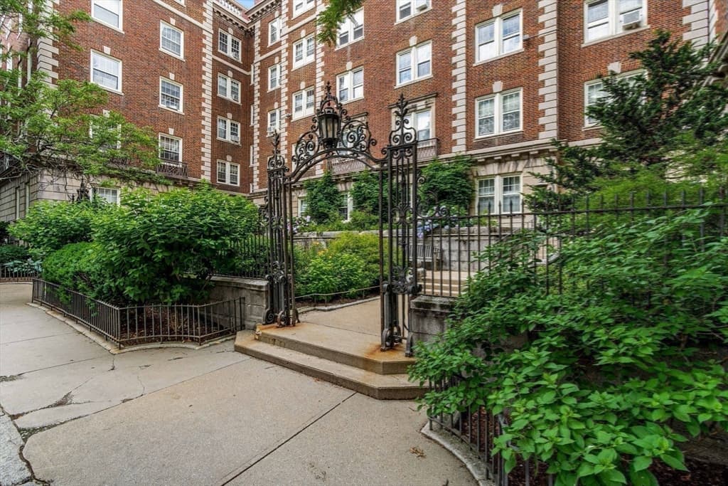 5 Arlington Street # 25, Cambridge MA 02420 photo 23