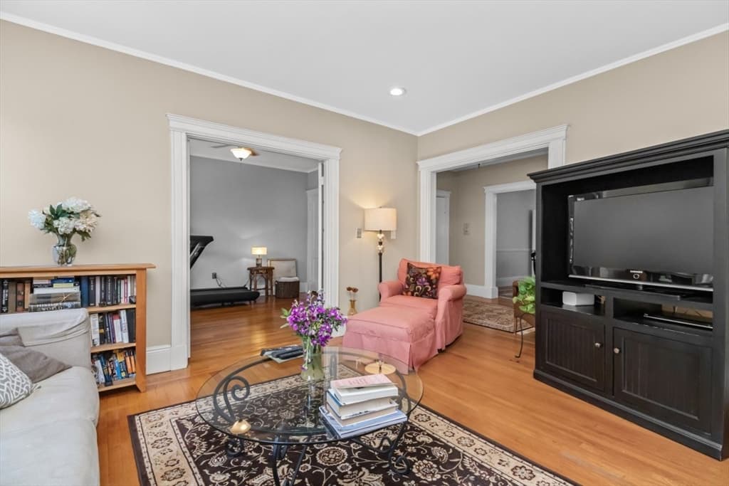 Condominium at 18 Medfield St. # 4, Boston MA 02215, Boston, photo 4 of 30