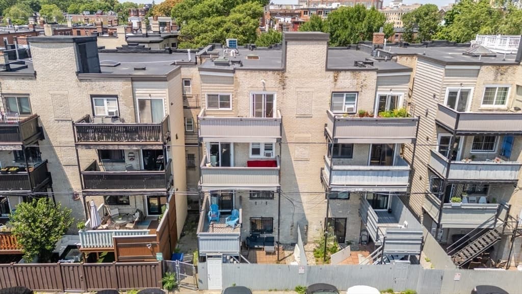 Condominium at 18 Medfield St. # 4, Boston MA 02215, Boston, photo 25 of 30
