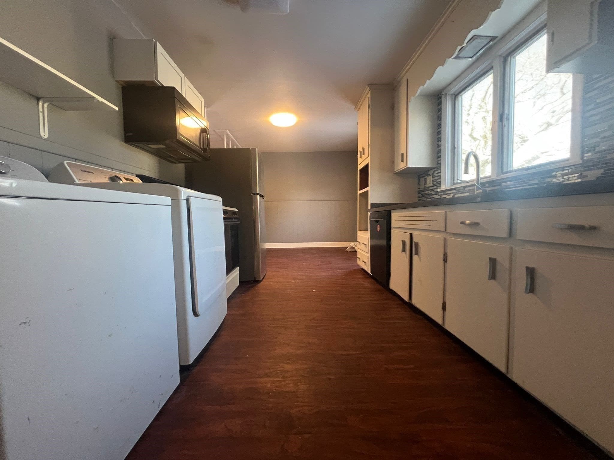 Commercial Sale at 379 Sconticut Neck Rd, Fairhaven MA 02719, photo 17 of 24